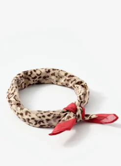 Allison Leopard Print Neck Scarf