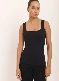 Black Layering Scoop Neck Vest