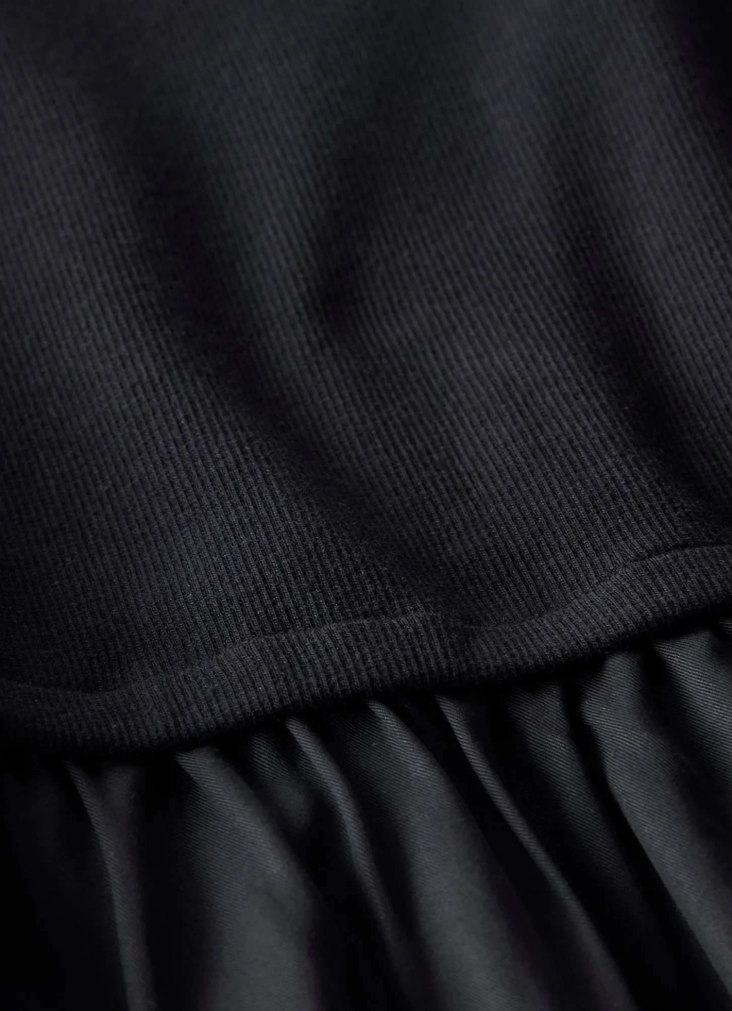 Black Scallop Trim Midi Dress