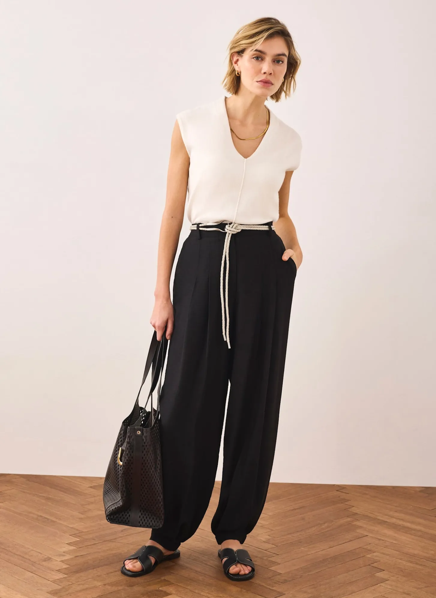 Black Soft Balloon Trousers
