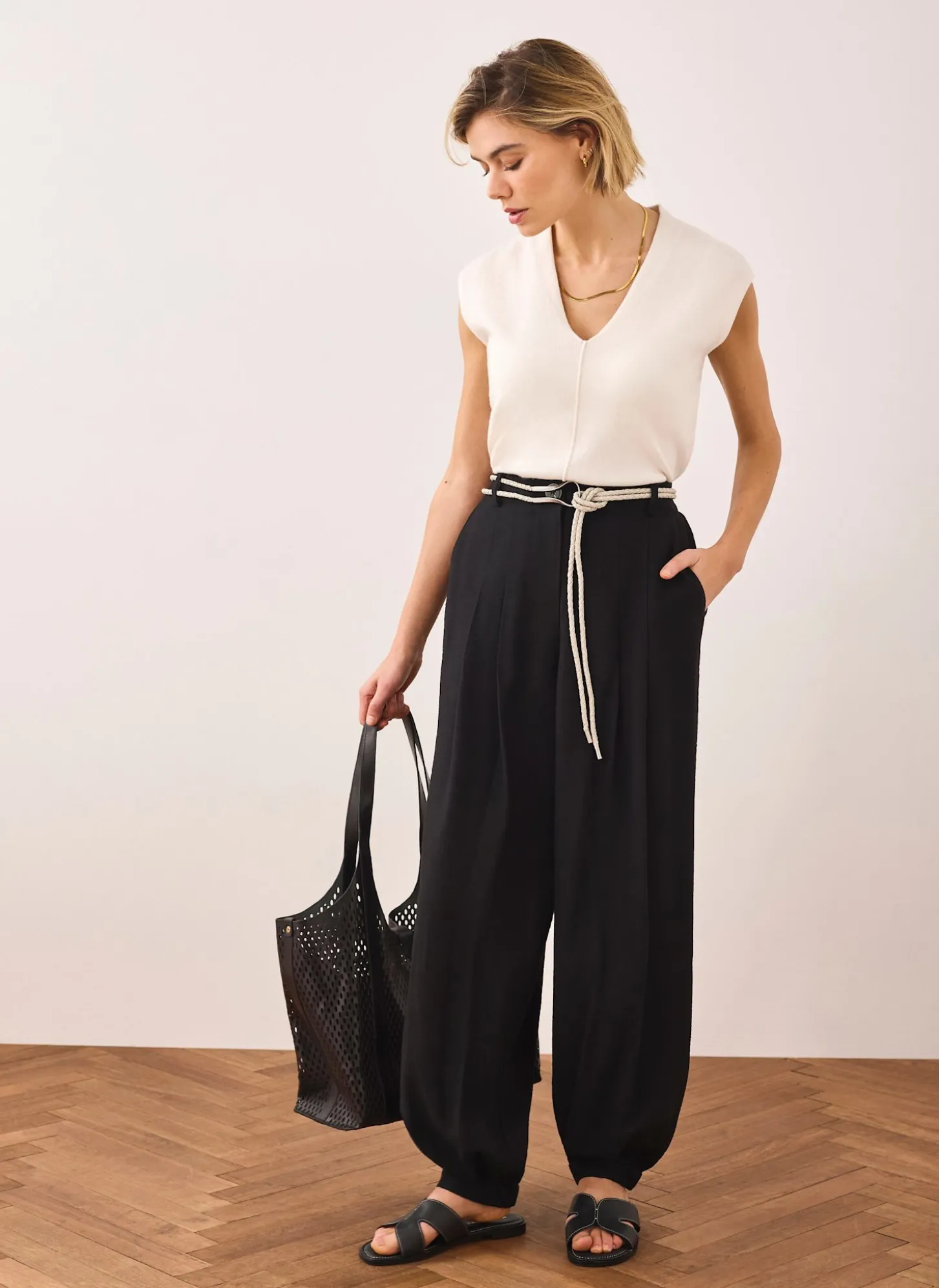 Black Soft Balloon Trousers