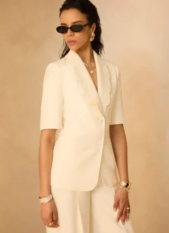 Cream Scallop Front Short Sleeve Blazer
