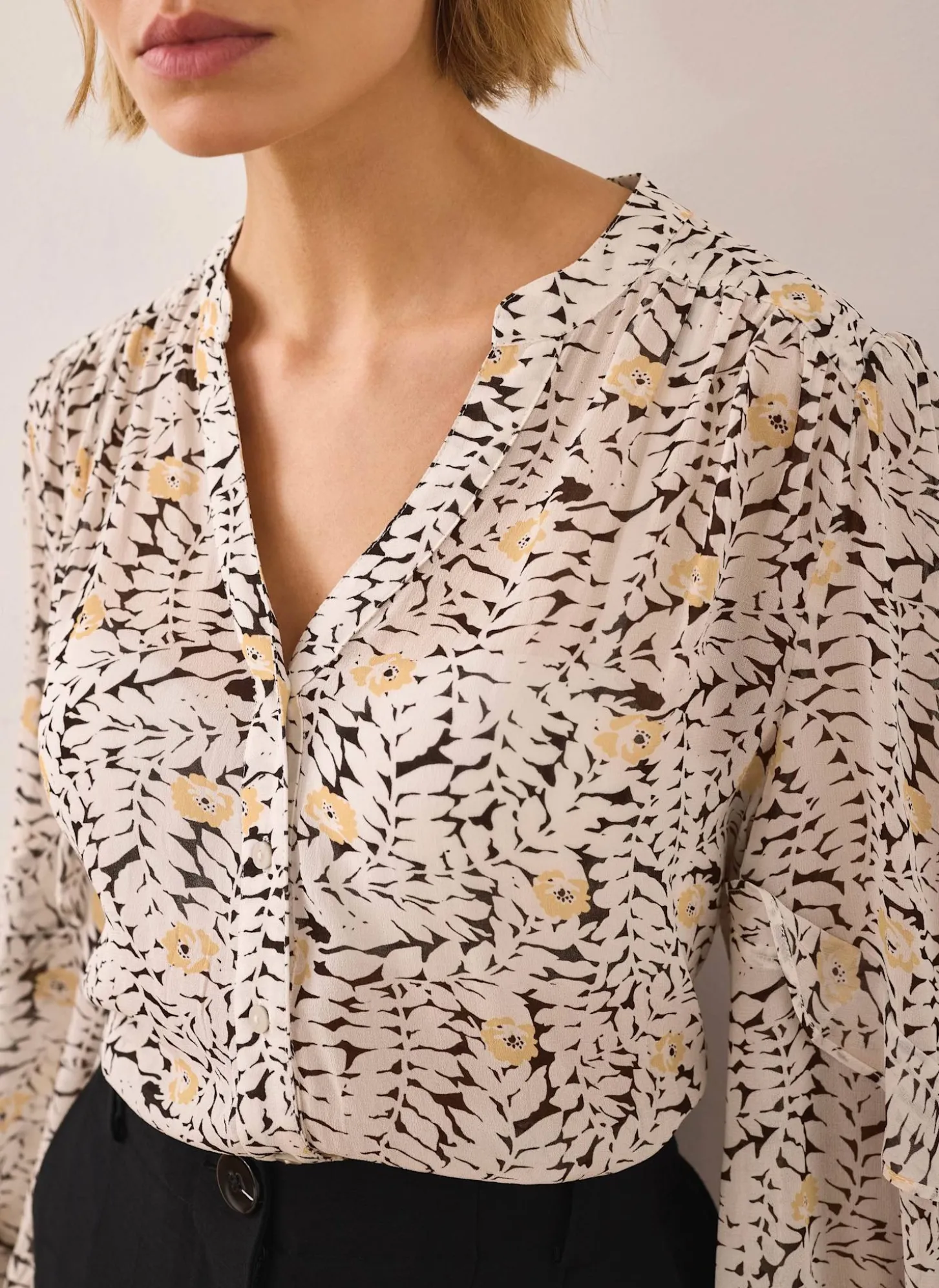 Floral Print Ruffle Blouse