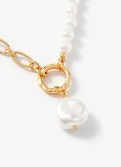 Gold Tone Chain & Pearl Drop Necklace