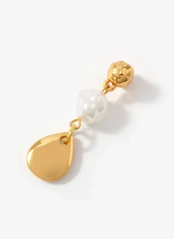 Gold Tone Pearl Drop Earrings