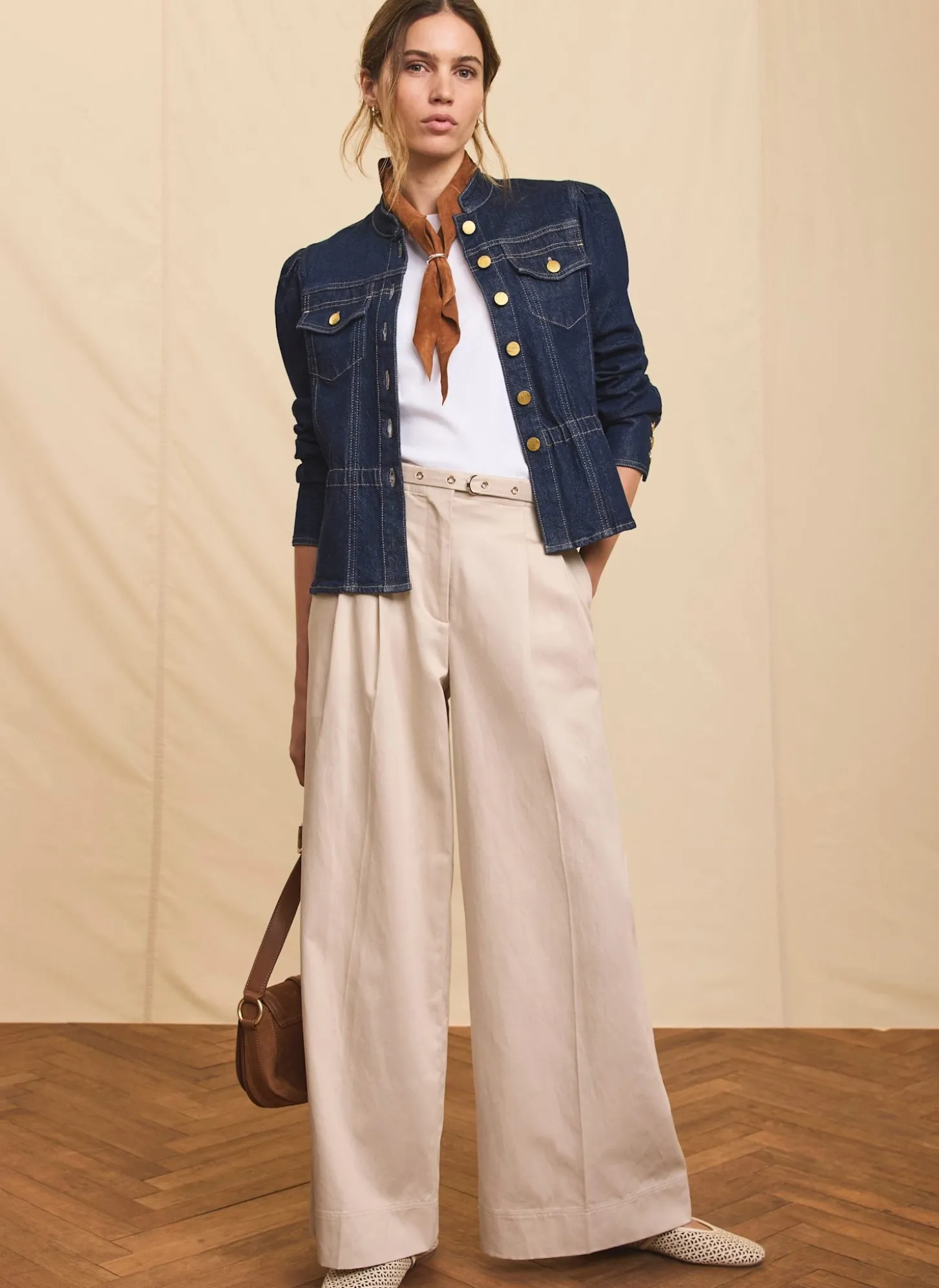 Neutral Belted Wide Trousers
