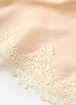 Pink Lace Trim Scarf