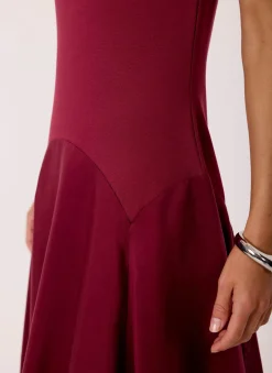 Red Sleeveless Midi Dress