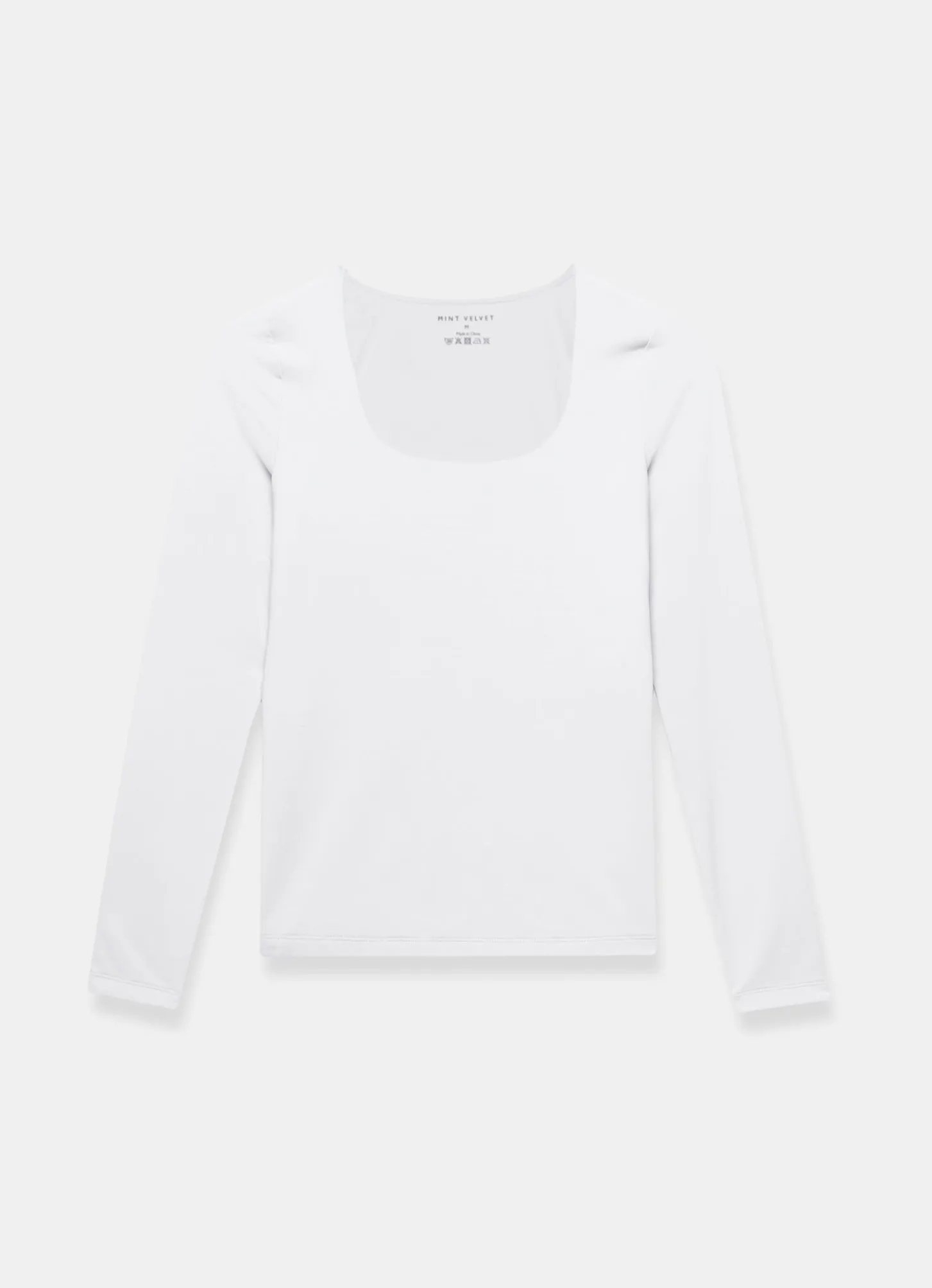 White Scoop Neck Long Sleeve Top